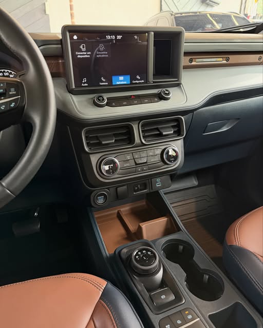 FORD MAVERICK LARIAT FX4 - Imagem 7
