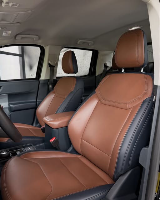 FORD MAVERICK LARIAT FX4 - Imagem 8