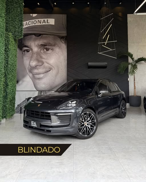PORSCHE MACAN - Imagem 1