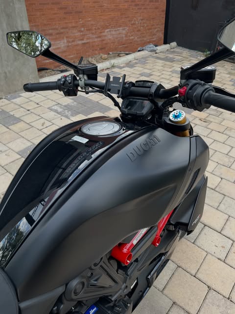 DUCATI DIAVEL 1260S - Imagem 11