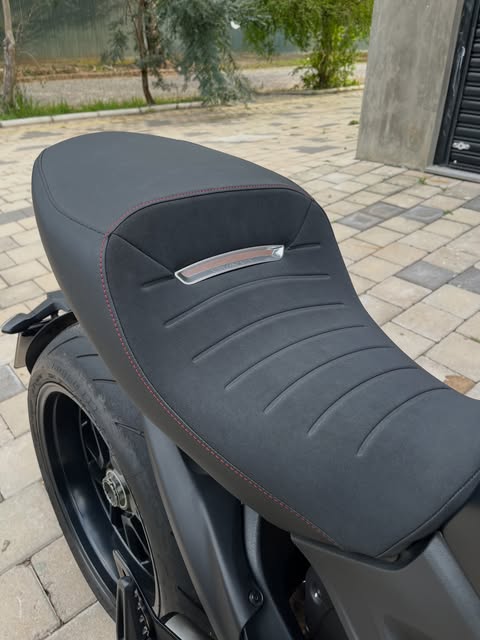 DUCATI DIAVEL 1260S - Imagem 12