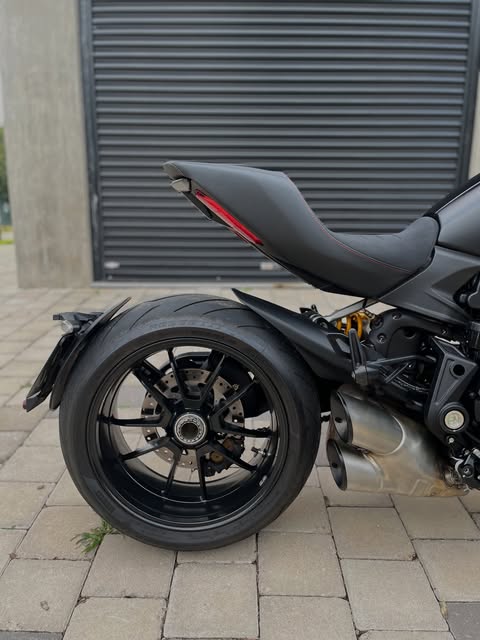 DUCATI DIAVEL 1260S - Imagem 7