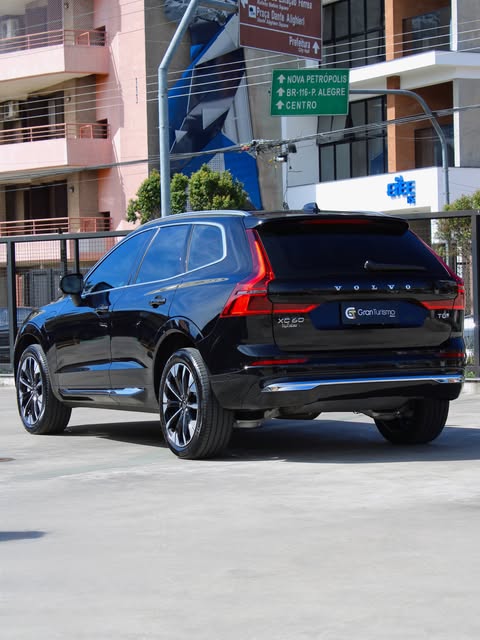 VOLVO XC60 T8 ULTRA - Imagem 2