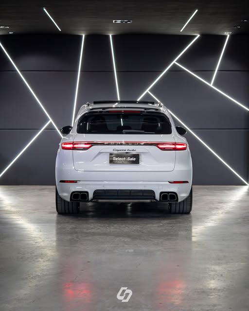 PORSCHE CAYENNE TURBO - Imagem 7