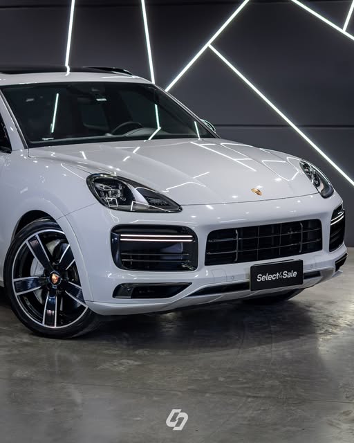 PORSCHE CAYENNE TURBO - Imagem 9