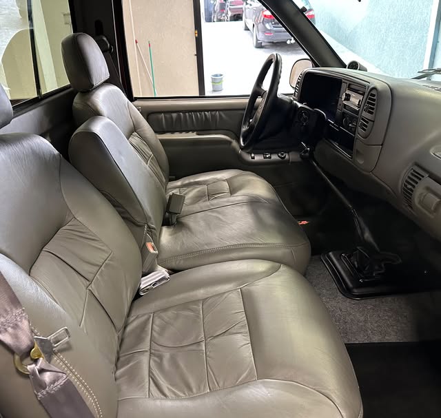 CHEVROLET SILVERADO - Imagem 11