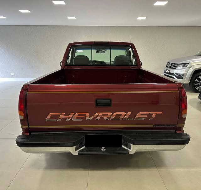 CHEVROLET SILVERADO - Imagem 17