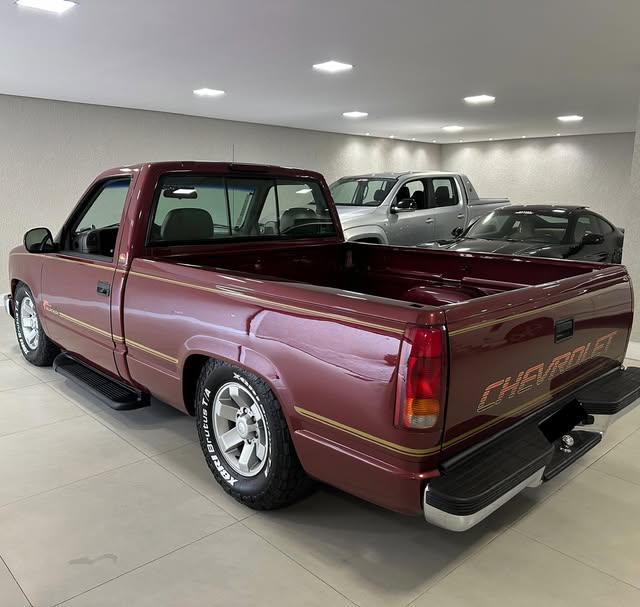 CHEVROLET SILVERADO - Imagem 6