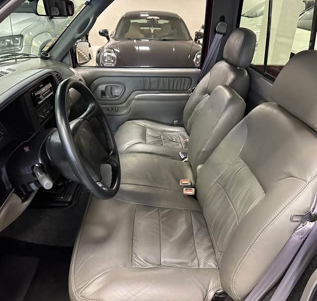 CHEVROLET SILVERADO - Imagem 8