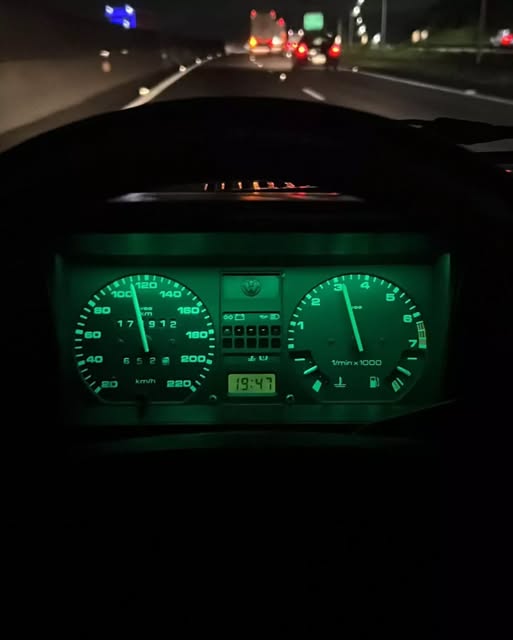 VOLKSWAGEN GOL GTS - Imagem 10