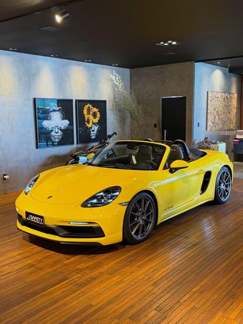 PORSCHE 718 BOXSTER 4.0 GTS - Imagem 1