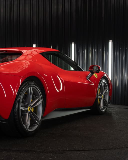 FERRARI 296 - Imagem 4