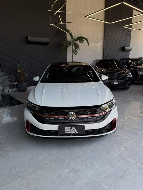 VOLKSWAGEN JETTA GLI - Imagem 2