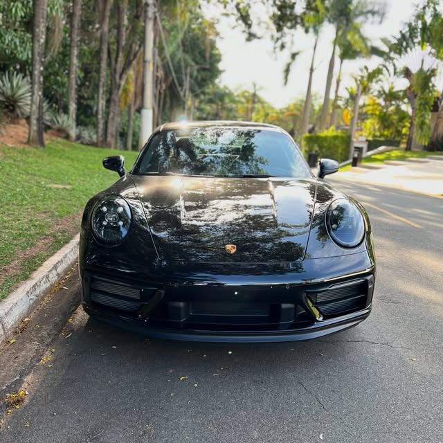 PORSCHE 911 CARRERA GTS - Imagem 2