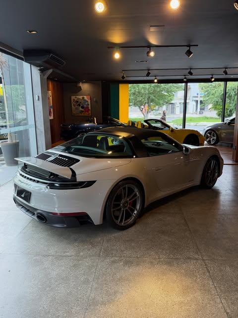 PORSCHE 911 TARGA GTS - Imagem 7