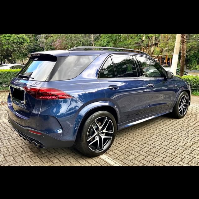 MERCEDES-BENZ GLE53 AMG - Imagem 5