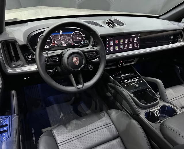 PORSCHE CAYENNE E-HYBRID AWD TIPTRONIC S - Imagem 6
