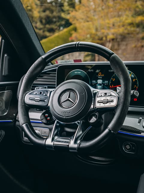MERCEDES-BENZ GLE GLE 63S COUPE - Imagem 8