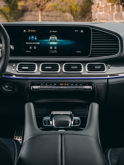MERCEDES-BENZ GLE GLE 63S COUPE - Imagem 9