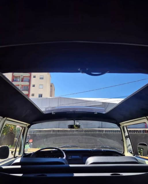 VOLKSWAGEN KOMBI CLIPPER - Imagem 14