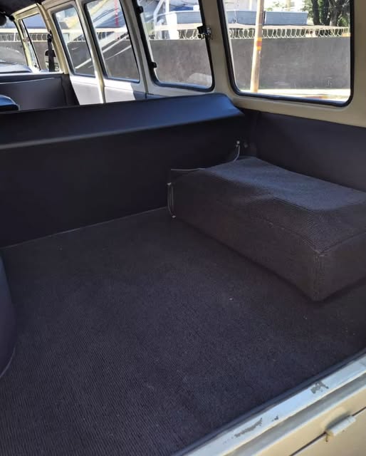 VOLKSWAGEN KOMBI CLIPPER - Imagem 17