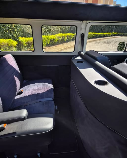 VOLKSWAGEN KOMBI CLIPPER - Imagem 18