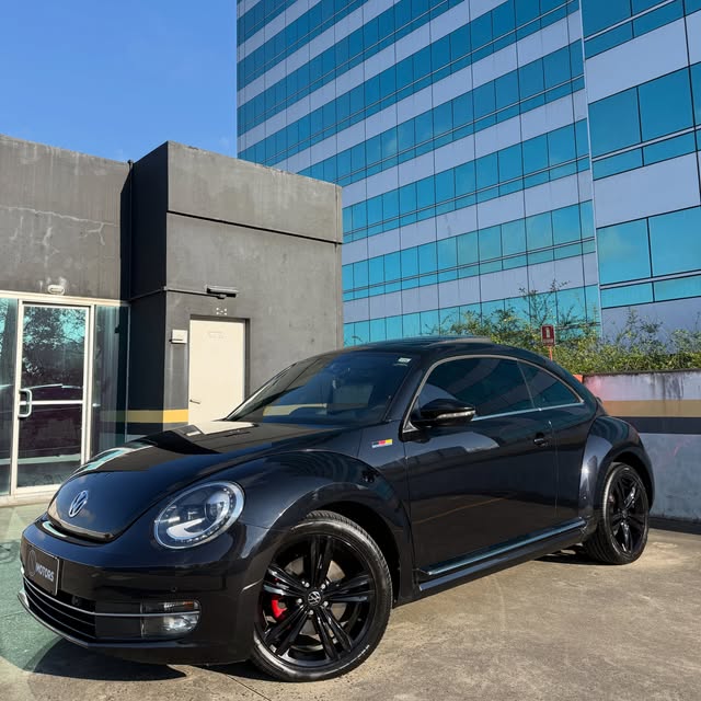 VOLKSWAGEN FUSCA R-LINE - Imagem 3