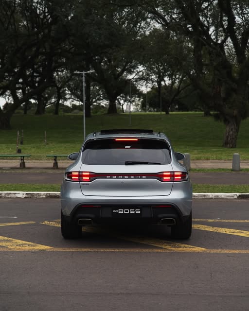 PORSCHE MACAN - Imagem 4