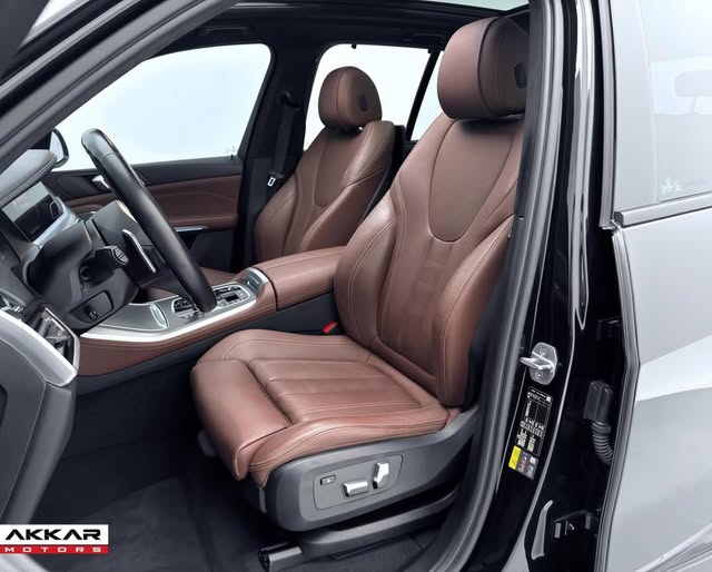 BMW X5 XDRIVE45E M SPORT - Imagem 6