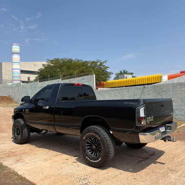 DODGE RAM 2500HD CS - Imagem 5