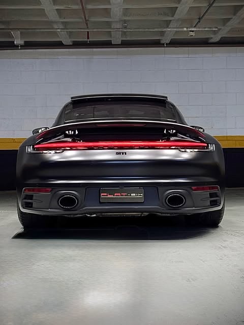 PORSCHE 911 CARRERA - Imagem 1