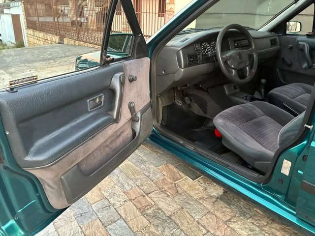 VOLKSWAGEN SANTANA GLI - Imagem 15