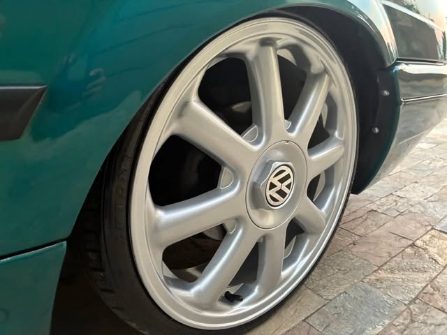 VOLKSWAGEN SANTANA GLI - Imagem 18