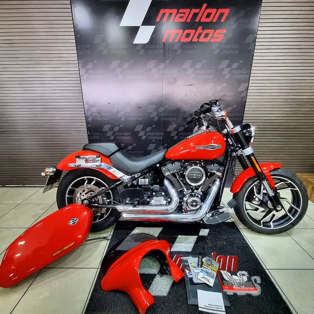 HARLEY-DAVIDSON SPORT GLIDE - Imagem 3