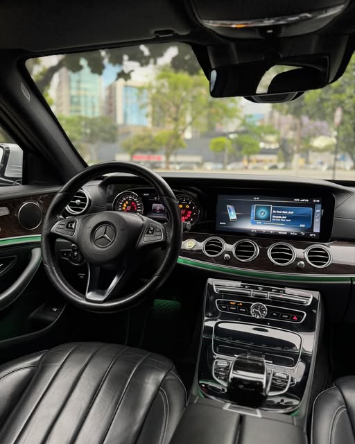 MERCEDES-BENZ E 250 - Imagem 7