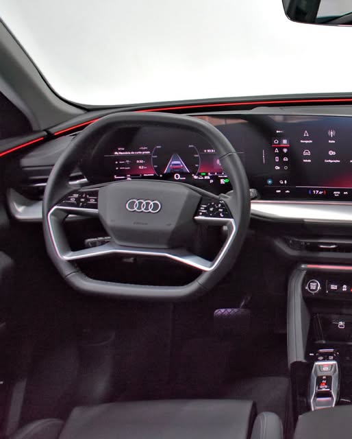 AUDI Q5 SPORTBACK S-LINE - Imagem 4
