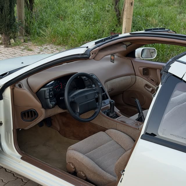 NISSAN 300ZX - Imagem 6