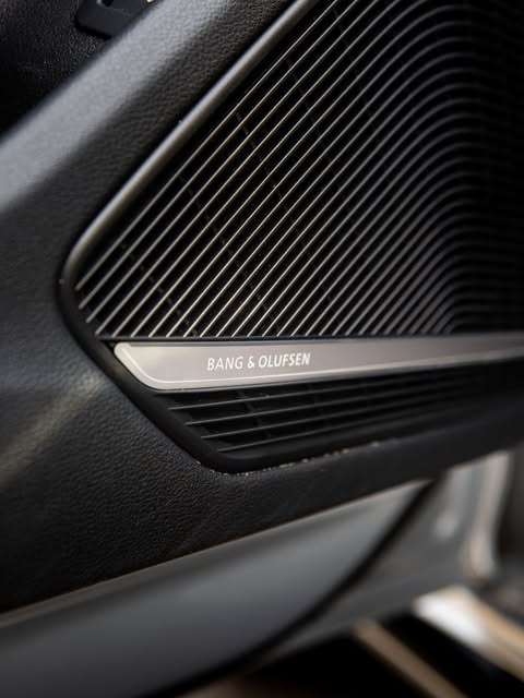 AUDI RS4 - Imagem 13