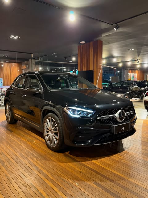 MERCEDES-BENZ GLA AMG LINE - Imagem 2