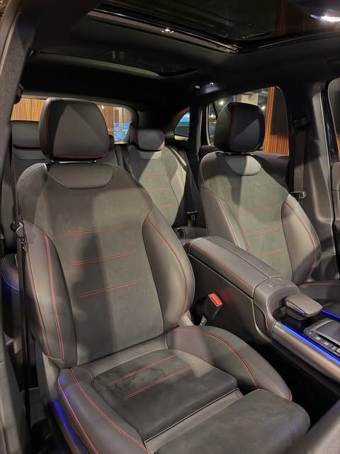 MERCEDES-BENZ GLA AMG LINE - Imagem 11