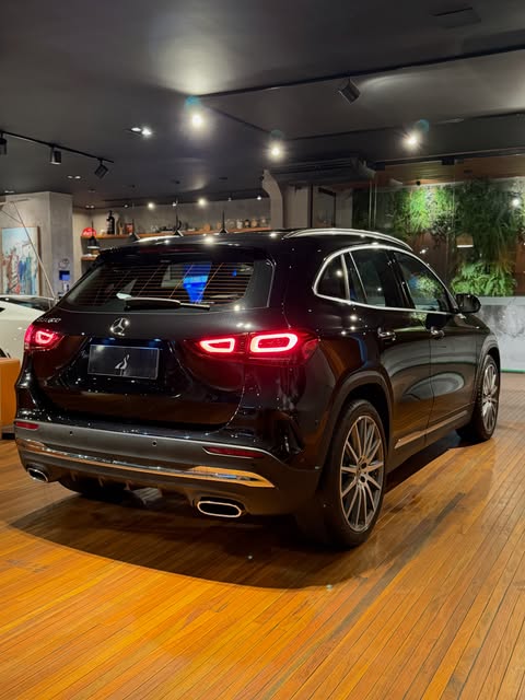 MERCEDES-BENZ GLA AMG LINE - Imagem 6