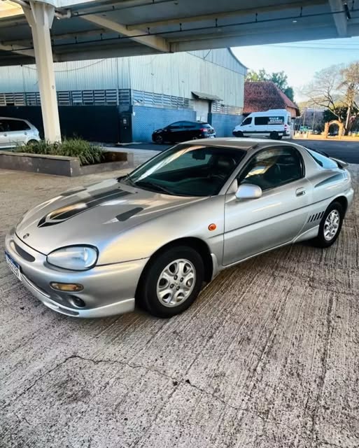 MAZDA MX-3 - Imagem 2