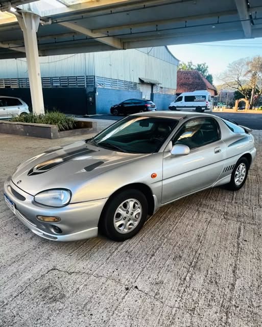 MAZDA MX-3 - Imagem 10