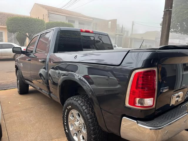 RAM 2500 LARAMIE - Imagem 3