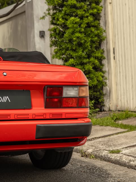 PORSCHE 944 S2 - Imagem 9