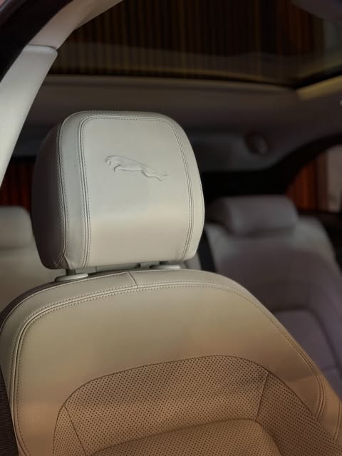 JAGUAR F-PACE S P340 - Imagem 12