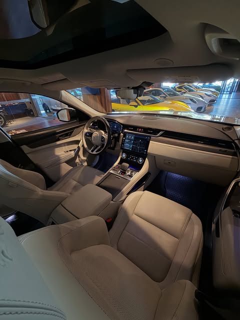JAGUAR F-PACE S P340 - Imagem 15
