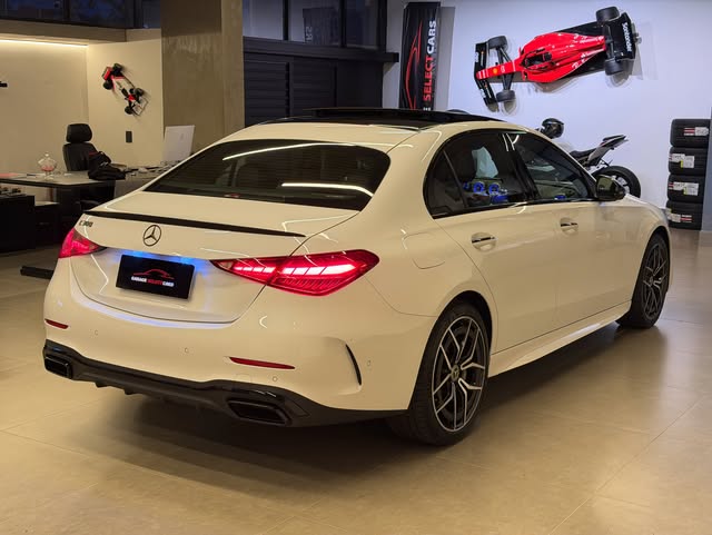 MERCEDES-BENZ C 300 AMG LINE - Imagem 4