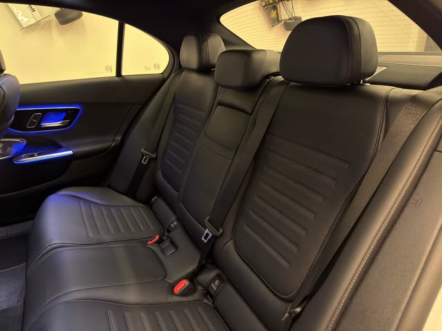 MERCEDES-BENZ C 300 AMG LINE - Imagem 8