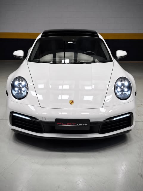 PORSCHE 911 CARRERA - Imagem 2